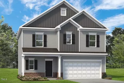 82 Continental Ln, Smithfield, NC 27577