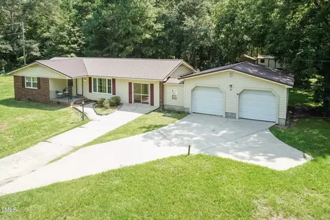 7725 Old Hwy 74, Evergreen, NC 28438