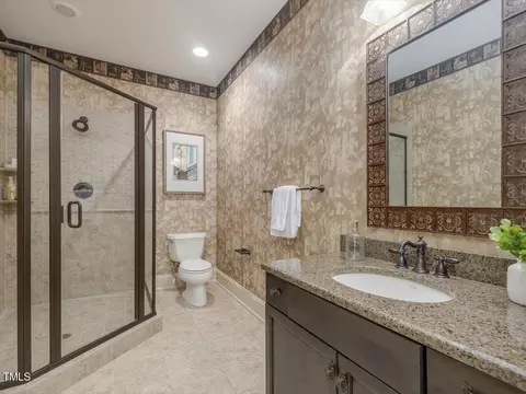 Bath - 24 Pennington Pl, Durham, NC 27707 photo 5 of 5