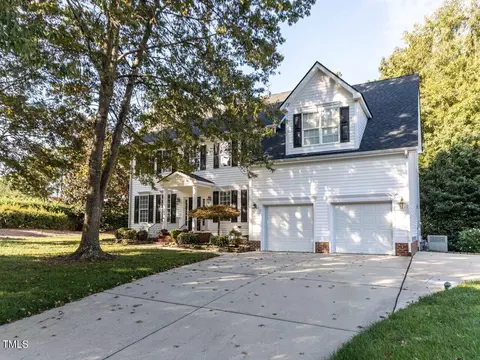 1001 Fairfax Woods Dr, Apex, NC 27502
