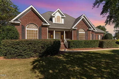 235 Bayhill Dr, Smithfield, NC 27577