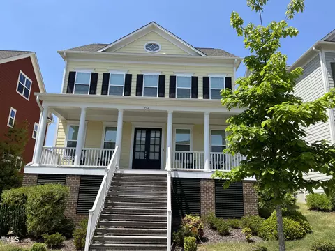 724 Lake Holding St, Wake Forest, NC 27587