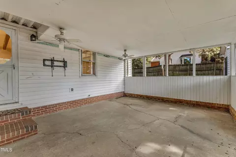 207 Johnson Dr, Clayton, NC 27520 photo 40