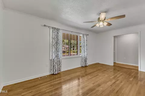 207 Johnson Dr, Clayton, NC 27520 photo 13