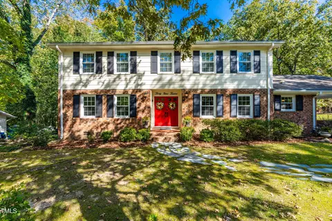 3912 Swarthmore Rd, Durham, NC 27707