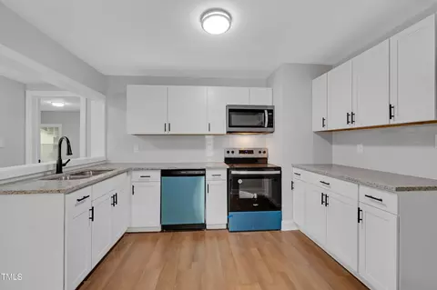 309 E 12th St, Washington, NC 27889 photo 11