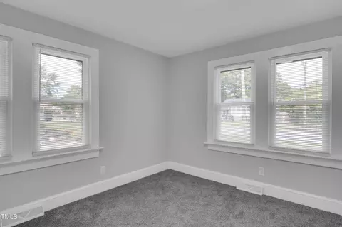 309 E 12th St, Washington, NC 27889 photo 21