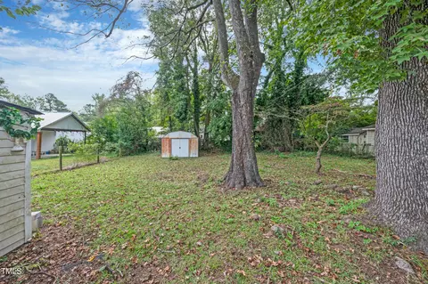 309 E 12th St, Washington, NC 27889 photo 29