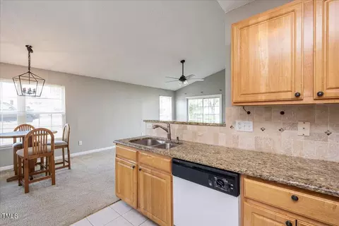 3 Peridot Pl, Durham, NC 27703 photo 8
