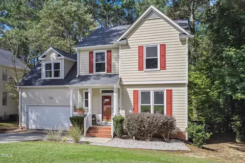 5 Chestnut Bluffs Ln, Durham, NC 27713 photo 2