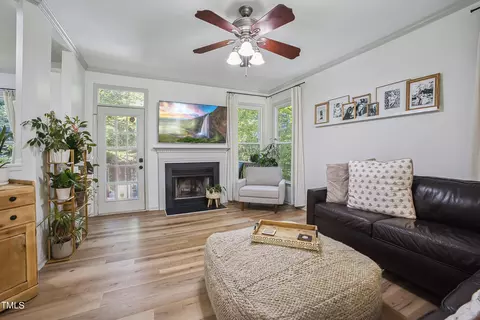 5 Chestnut Bluffs Ln, Durham, NC 27713 photo 7