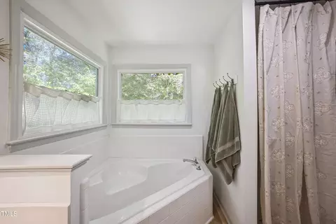 5 Chestnut Bluffs Ln, Durham, NC 27713 photo 19