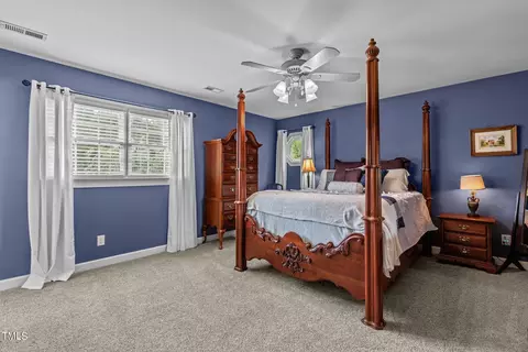 Bedroom - 4077 Range Rd, Stem, NC 27581 photo 4 of 6