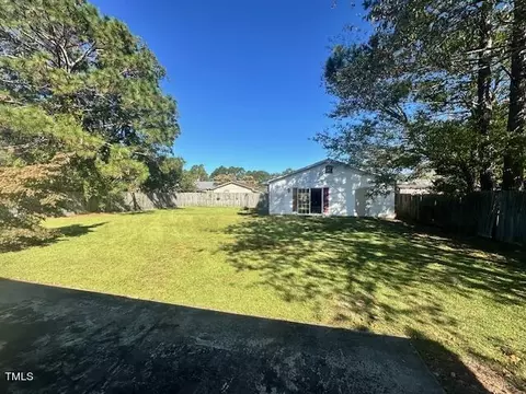 717 Queens Ave, Dunn, NC 28334 photo 4