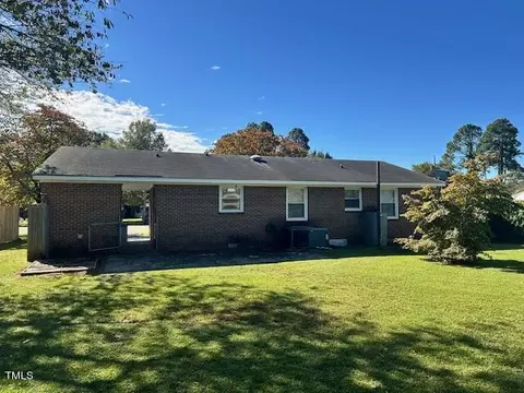 717 Queens Ave, Dunn, NC 28334 photo 5