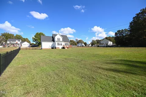 Exterior - 1301 Open Field Dr, Garner, NC 27529 photo 8 of 9