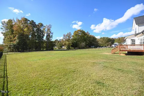 Exterior - 1301 Open Field Dr, Garner, NC 27529 photo 7 of 9