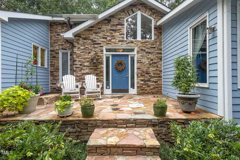 315 Kentview Dr, Pittsboro, NC 27312