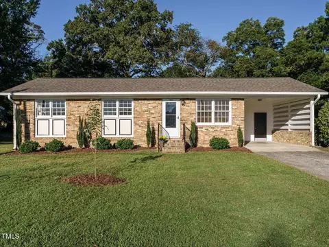 123 N Willow St, Angier, NC 27501