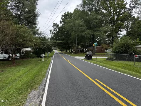 8317 Kennebec Rd, Willow Springs, NC 27592 photo 5