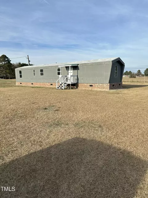 2349 Piney Grove Church Rd, Kenly, NC 27542