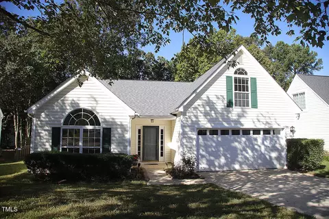 7015 Englehardt Dr, Raleigh, NC 27617