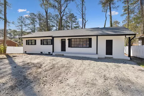 1921 Fletcher Dr, Rocky Mount, NC 27801