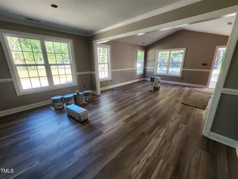 910 West St, Smithfield, NC 27577 photo 6