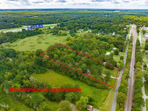 3302 Southern Dr, Efland, NC 27243