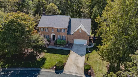 217 Emerson Dr, Mebane, NC 27302