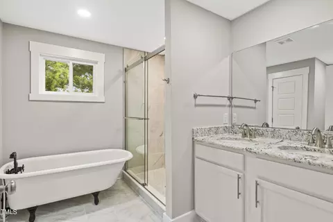 323 E Main St, Coats, NC 27521 photo 35