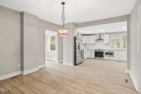 323 E Main St, Coats, NC 27521 photo 18
