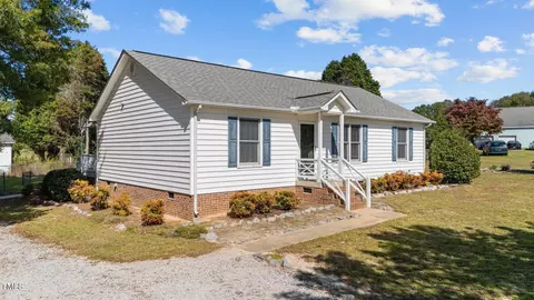 49 Baysprings Ct, Willow Spring, NC 27592 photo 4