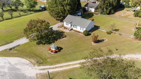49 Baysprings Ct, Willow Spring, NC 27592 photo 9