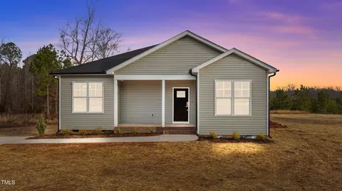 190 Brookhaven Dr #16, Spring Hope, NC 27882