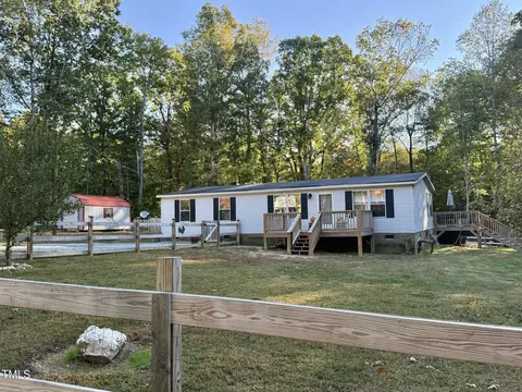 145 Saddlebrook Rd, Roxboro, NC 27574