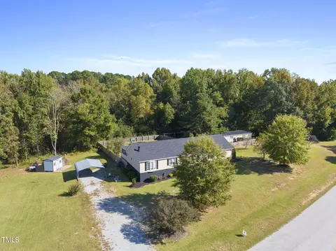 1012 Panseyhill Ln, Willow Spring, NC 27592 photo 2
