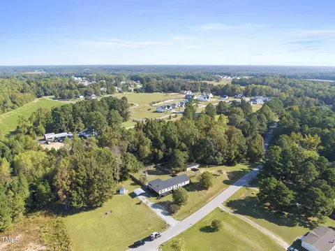 1012 Panseyhill Ln, Willow Spring, NC 27592 photo 4