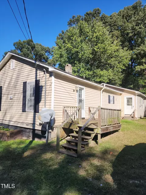507 Neathery St, Henderson, NC 27536