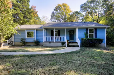 6023 Grandale Dr, Durham, NC 27713