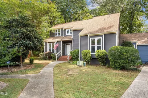 5806 Sentinel Dr, Raleigh, NC 27609