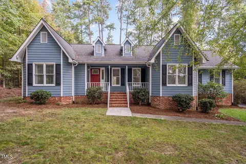 208 Quail Roost Dr, Carrboro, NC 27510
