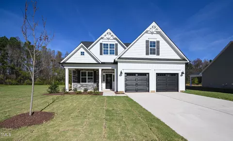 281 Abingdon Farms Dr, Selma, NC 27576