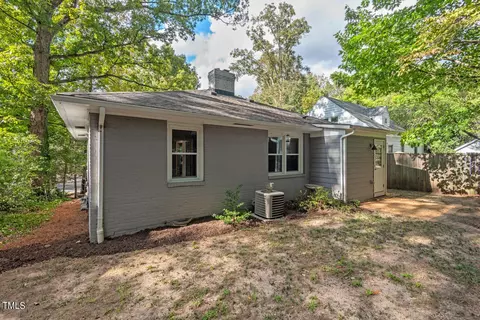 1815 University Dr, Durham, NC 27707 photo 31