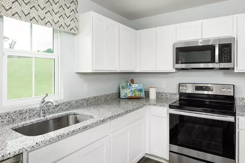 Kitchen - 150 Elyse Overlook Loop, Sanford, NC 27330 photo 4 of 4