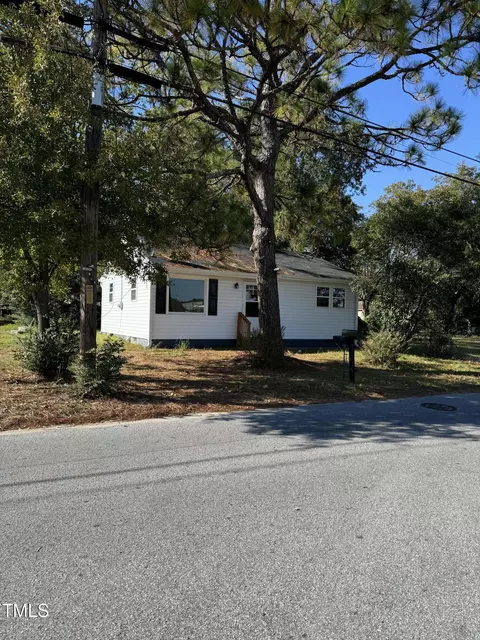 913 Greenleaf St, Goldsboro, NC 27530