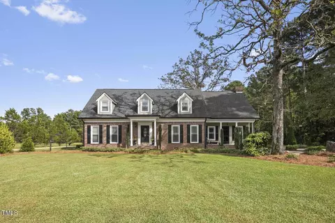 884 Mount Carmel Church Rd, Autryville, NC 28318