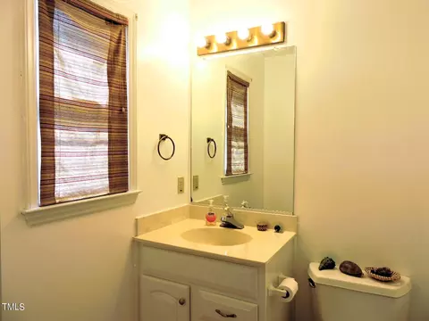 Bath - 3365 Tarleton E #E-01, Durham, NC 27713 photo 2 of 2