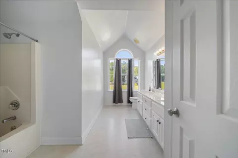 Bath - 155 Foxglove Drive Dr, Garner, NC 27529 photo 4 of 4