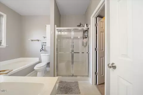 Bath - 155 Foxglove Drive Dr, Garner, NC 27529 photo 2 of 4